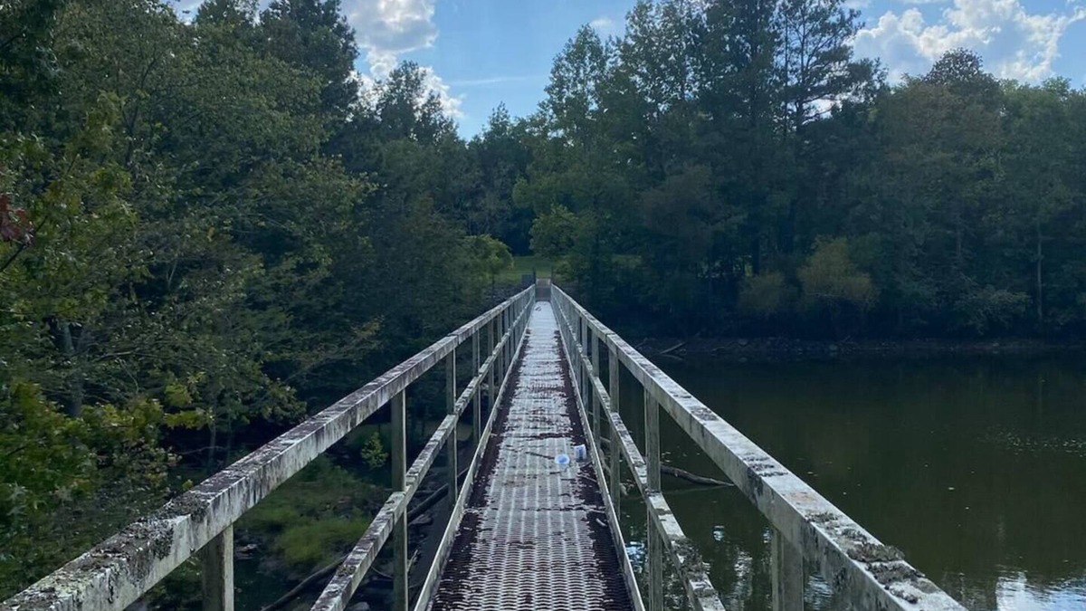 Siler City Other | Secluded Place On 22 Acres, Farmland & Nature, Near River & Lake, Wifi & Laundry