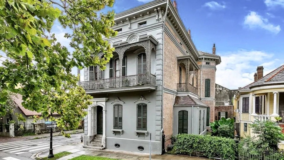 Faubourg Marigny Bed & Breakfast | Secluded private cottage w/courtyard where French Qrtr meets Frenchmen St.