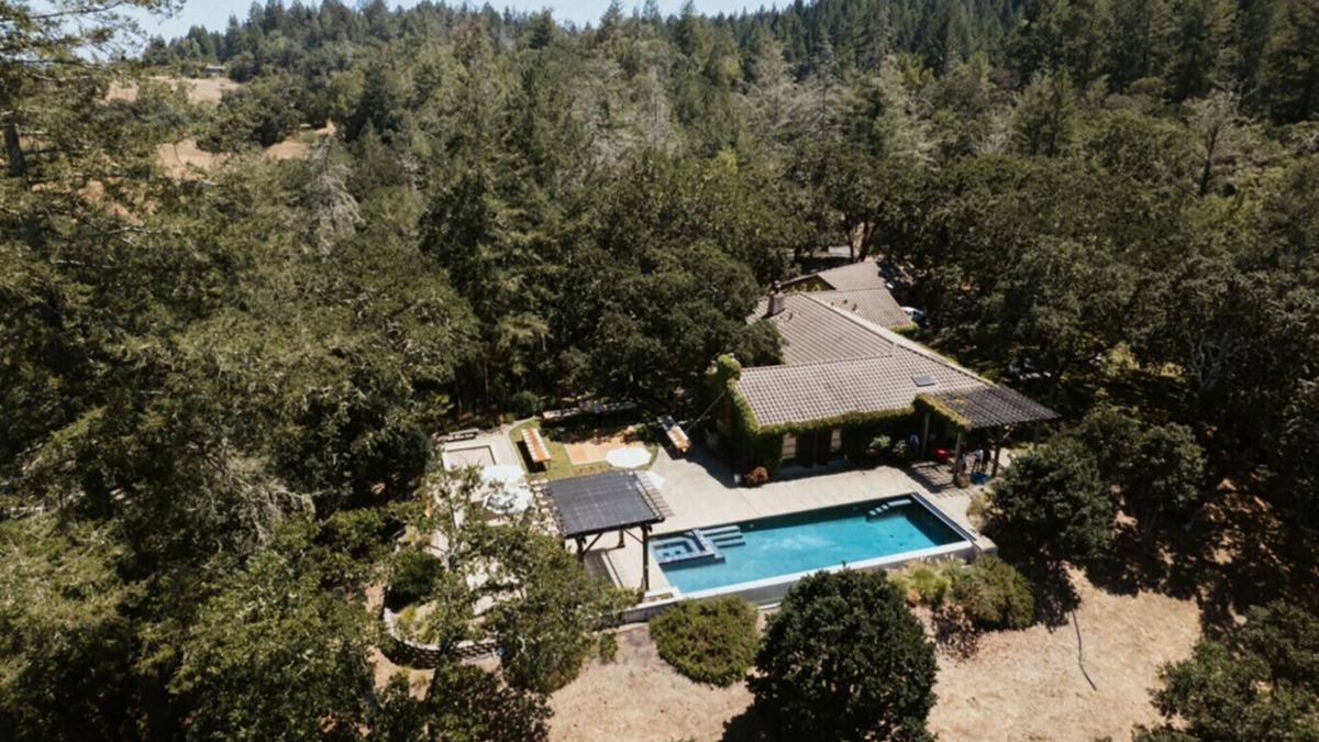 Healdsburg Villa | Secluded Vineyard Estate Healdsburg