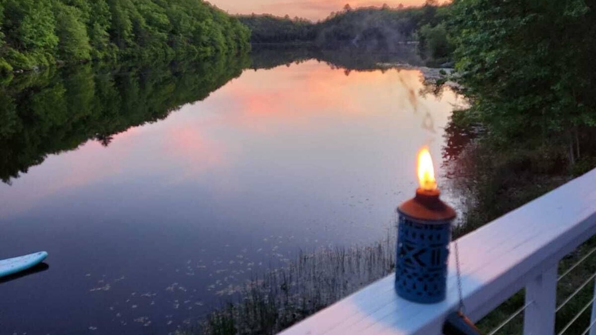 Hope Valley House | SECLUDED WATERFRONT HOME WITH ROOM FOR ALL