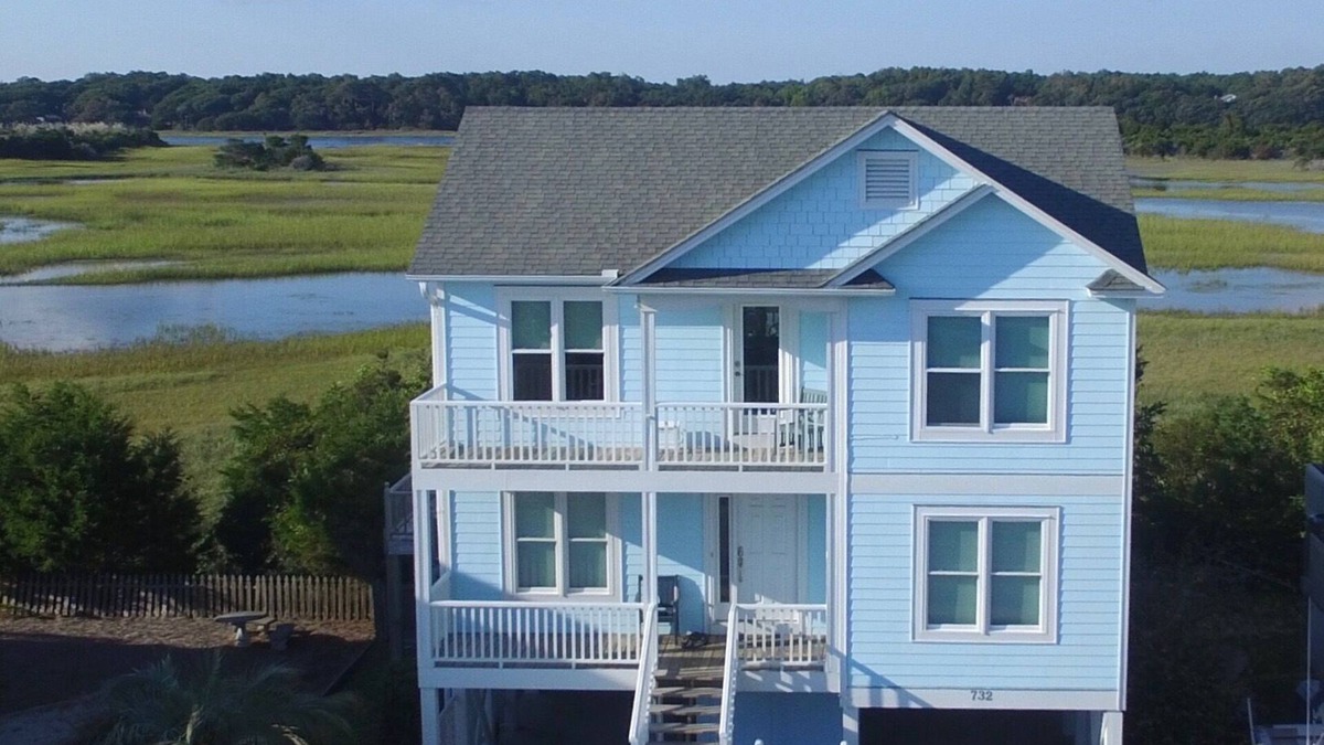 Holden Beach House | SECOND ROW W/DEEDED BEACH ACCESS ; AWESOME OCEAN AND MARSH INLET VIEWS!