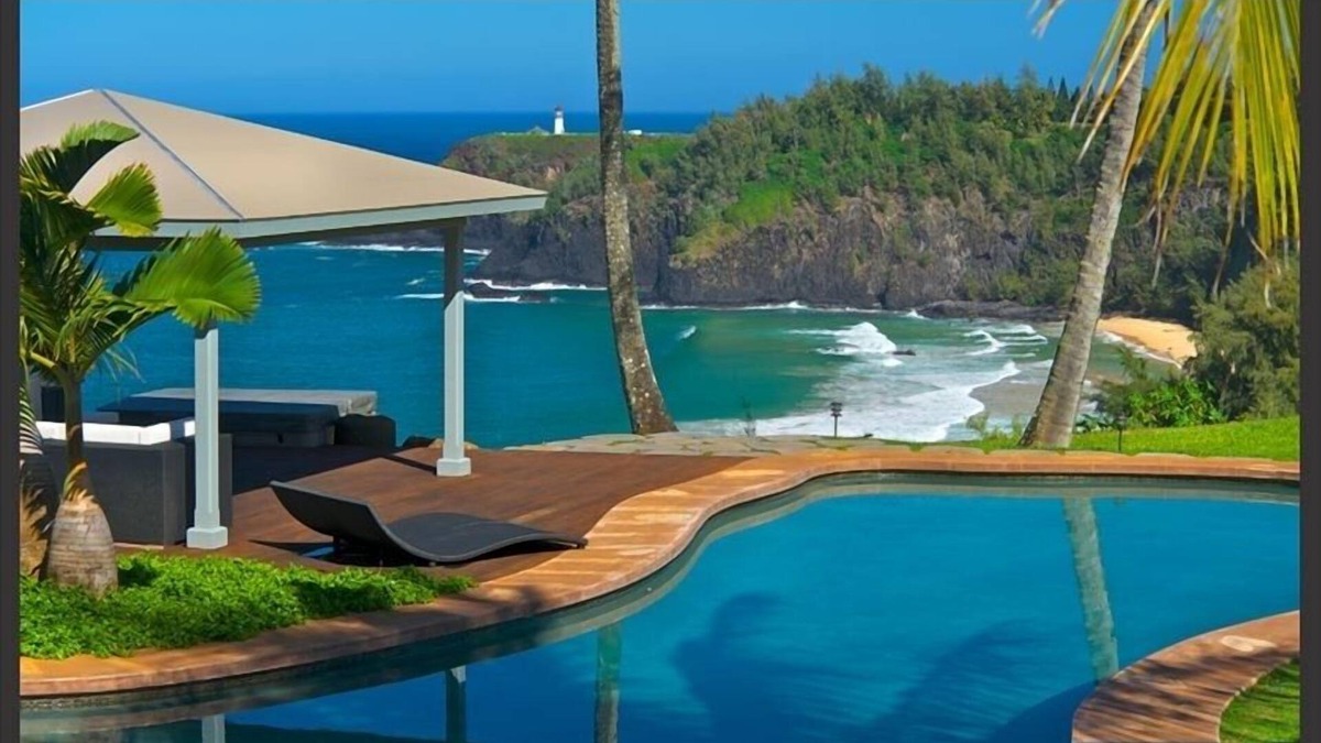 Kilauea House | Secret Beach Estate: beach access, pool, tennis, spa, Chef's kitchen TVR# 4231