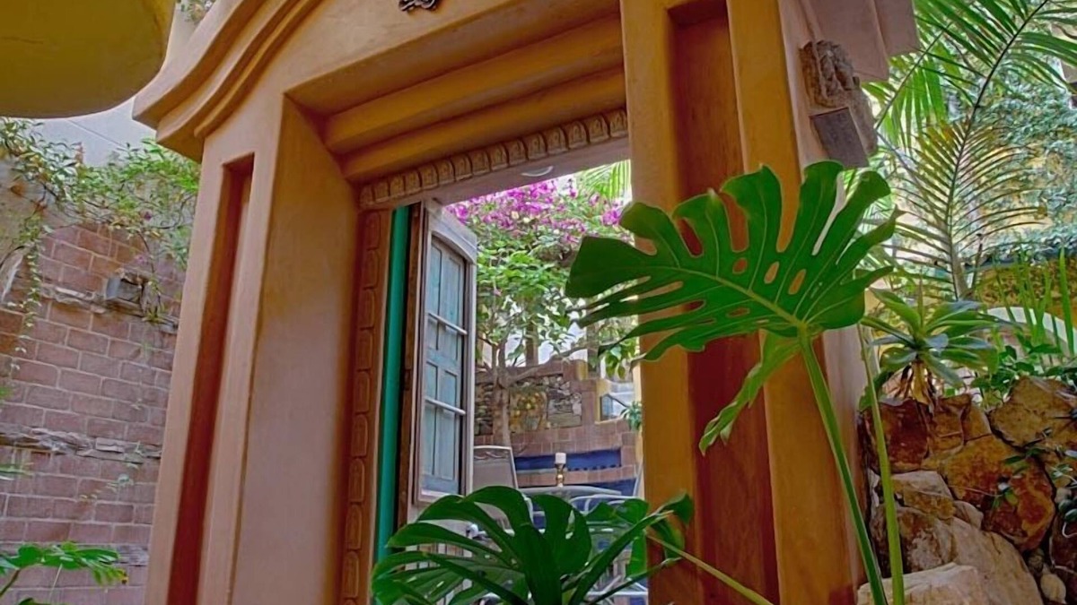 Del Mar Bed & Breakfast | Secret Garden Inn