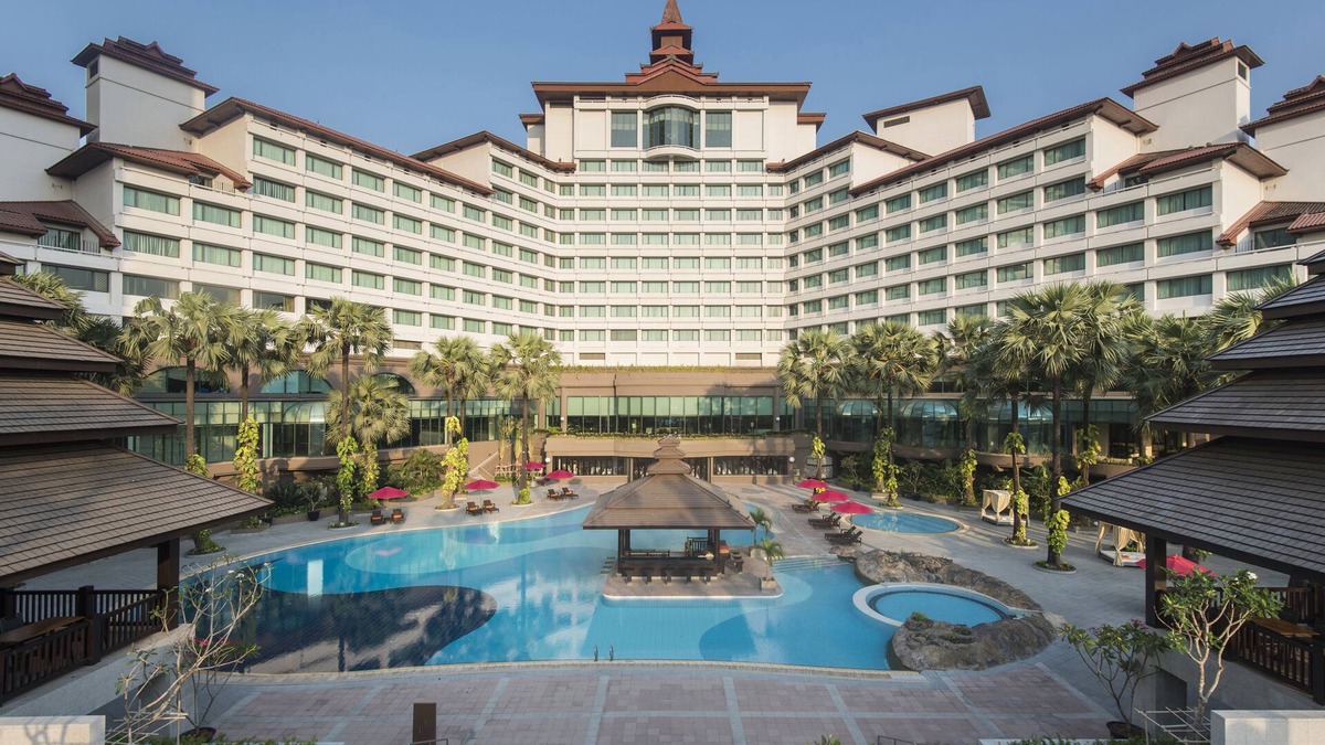 Bahan Hotel | Sedona Hotel Yangon