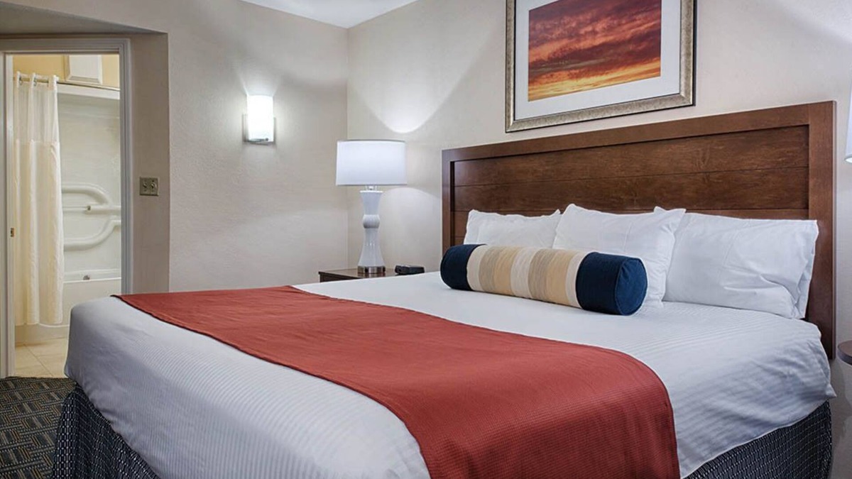 The Point Resort | See the boat show and enjoy all there is to go to in Newport,RI