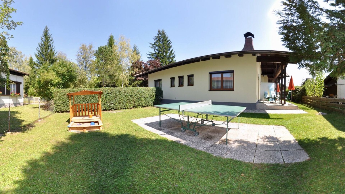 Faak am See Apartment | Seebungalow am Faaker See - new apartment with 55m ² with its own beach