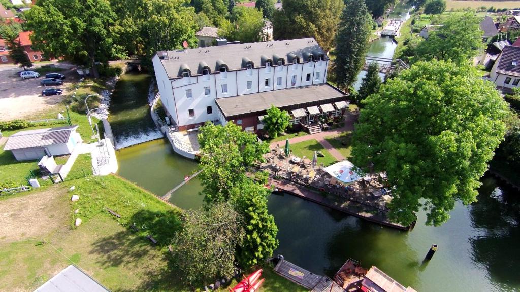 Wesenberg Hotel | Seehotel Zum Löwen