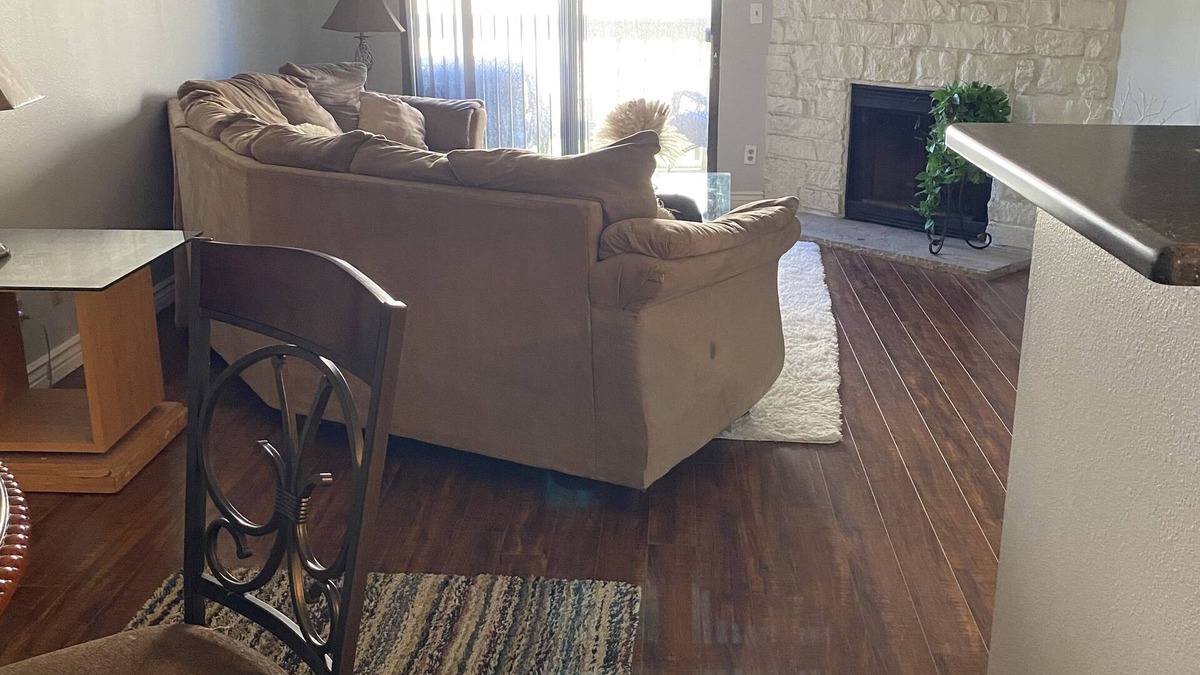 Lowry Field Condo | Seeking a cozy home away from home?
