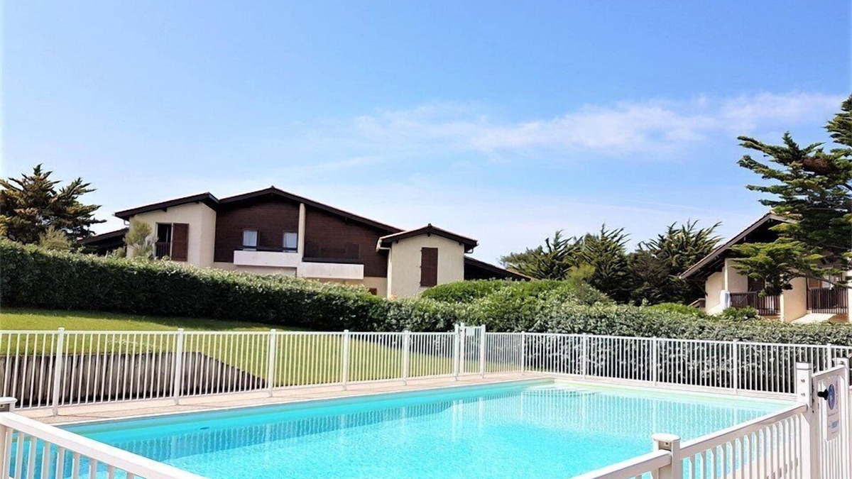 Le Penon House | Seignosse Ocean, 2-star patio villa, WiFi, located 250m from the beach, one parking space, ideal.
