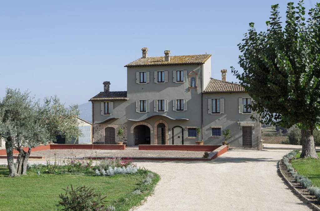 Cannara Apartment | SeiPetali