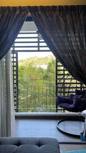Batu Caves Apartment | Selayang 18 Lovely 2R2B, Netflx and Wi-Fi provided