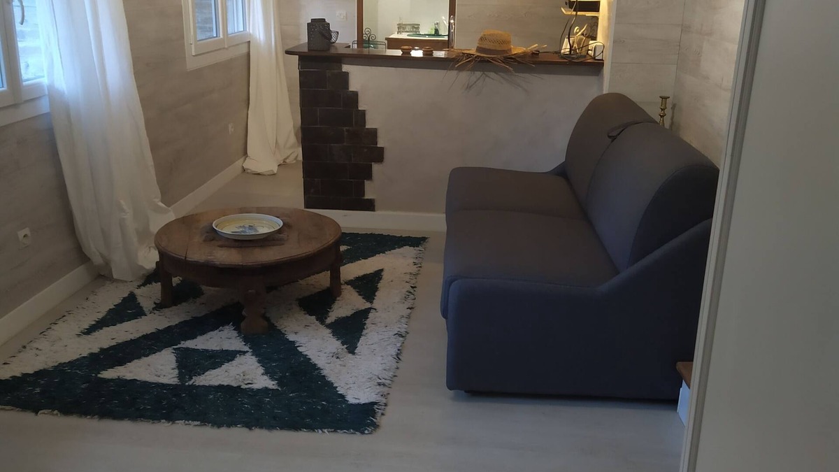Saint-Andre-de-Valborgne Apartment | SELF-CONTAINED STUDIO IN THE HEART OF THE CEVENNES WITH PRIVATE WATERFALL