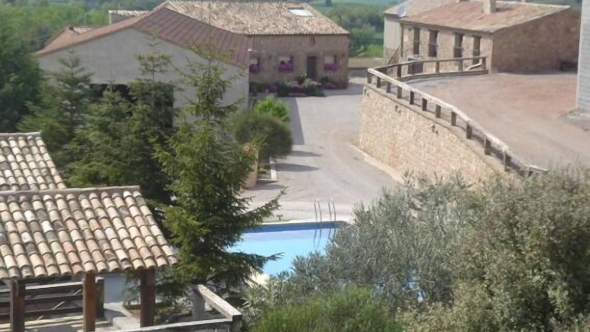 Els Prats de Rei Cottage | Self catering rural house Can Bartomeu 1 h from Barcelona. Private swimmingpool