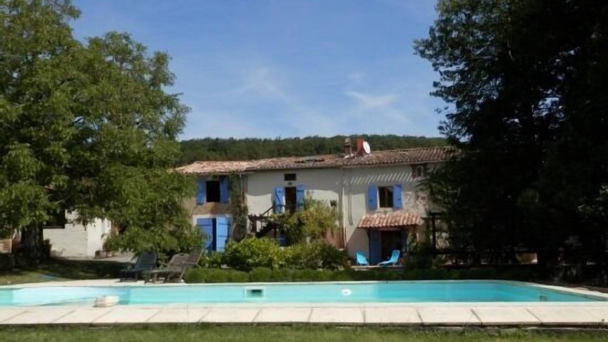 Saint-Benoit Cottage | Self catering La Roumaude for 6 people