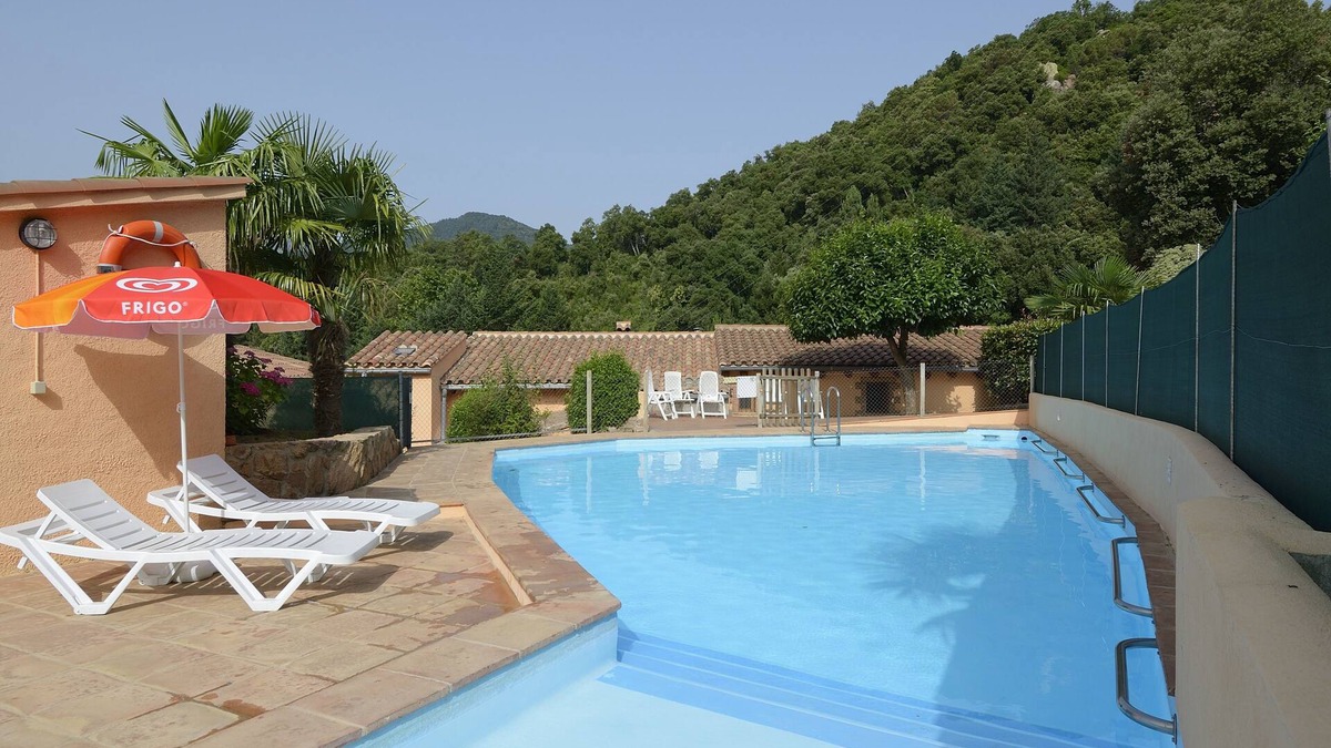 Arbucies Cottage | Self catering Mas Romeu for 6 people