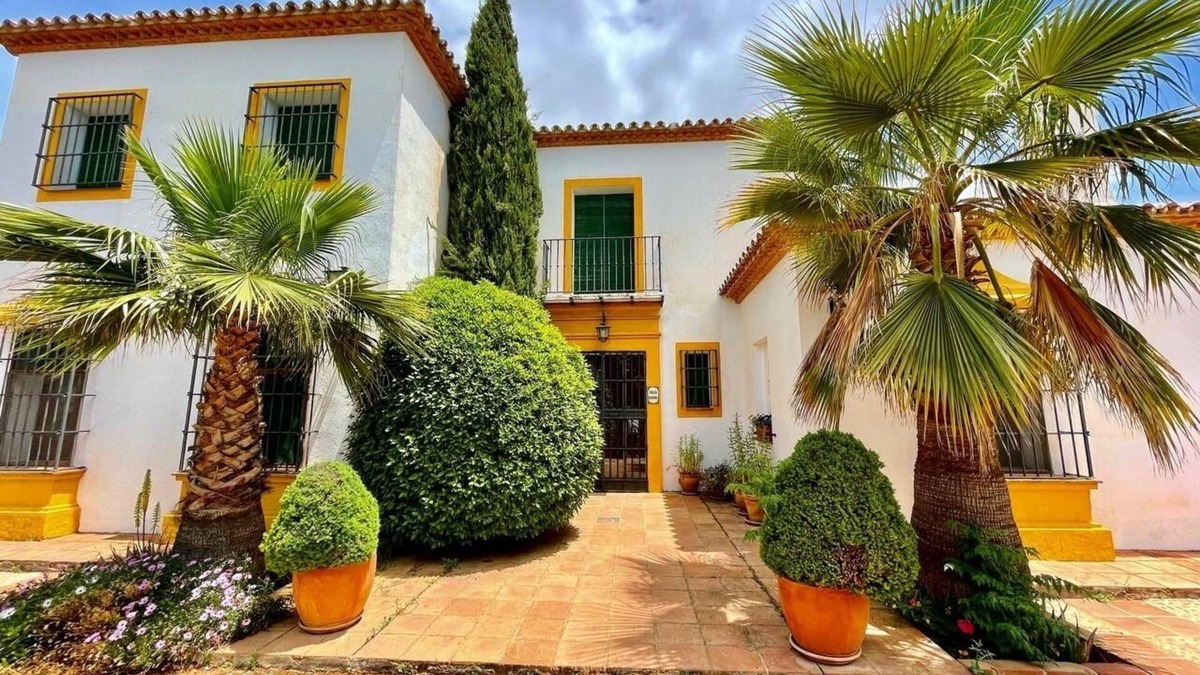 Ronda Cottage | Self catering Villa Aurora for 10 people