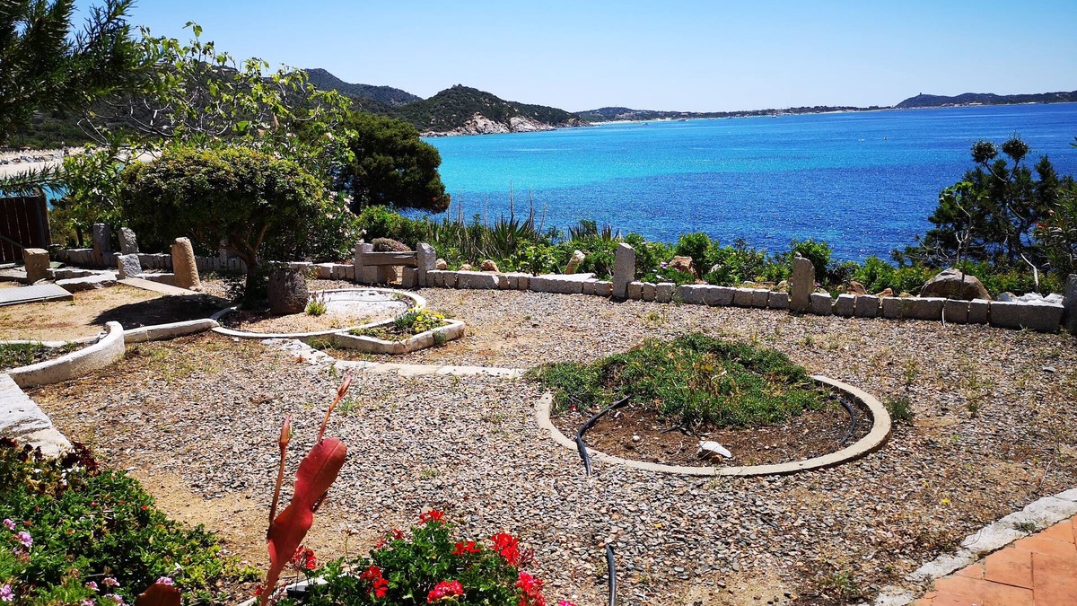 Villaggio Mandorli House | Semi-detached seafront terraced house with private garden IUN P5807 VILLINO 1.