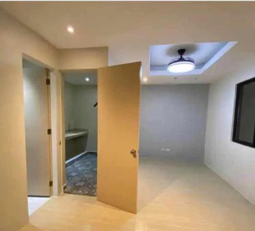Mandaue Apartment | Semi-Furnished Studio - Estancia Mandaue