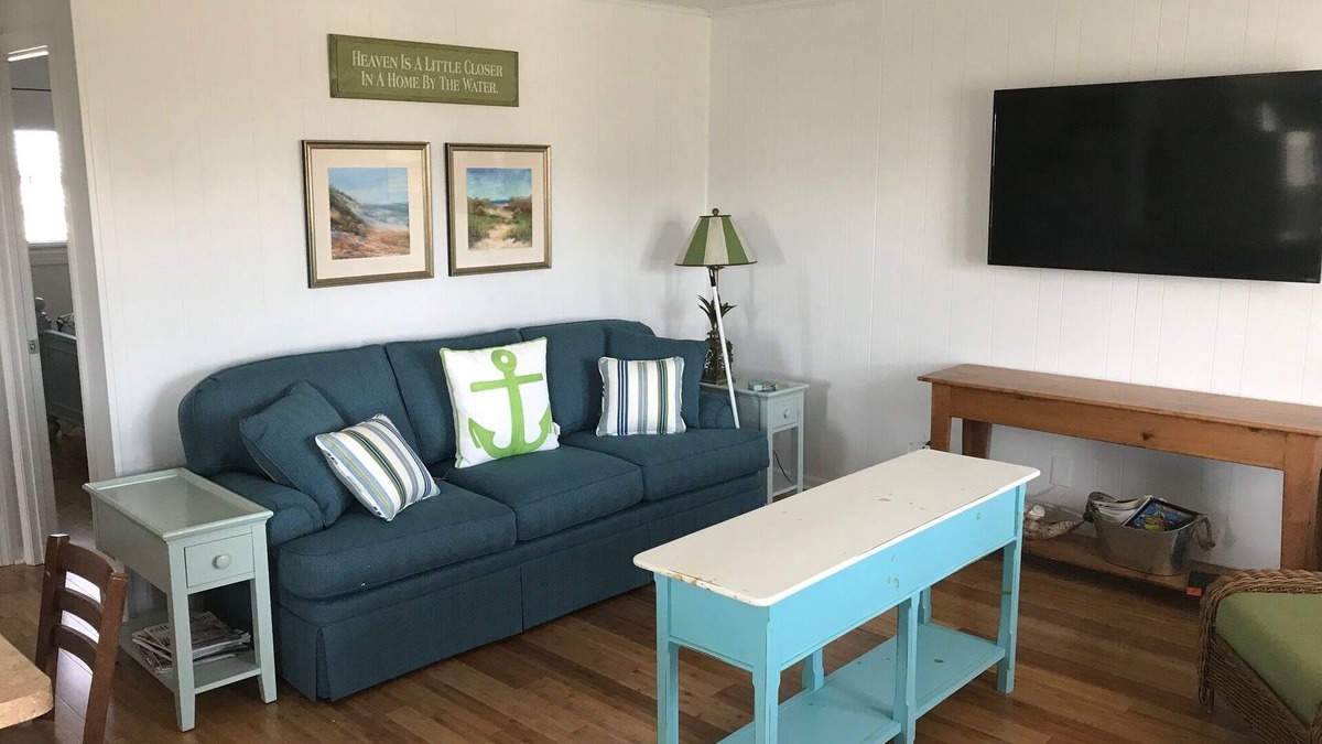 Nags Head Cottage | Semi oceanfront location with a 3 min walk to the ocean and Gift Card