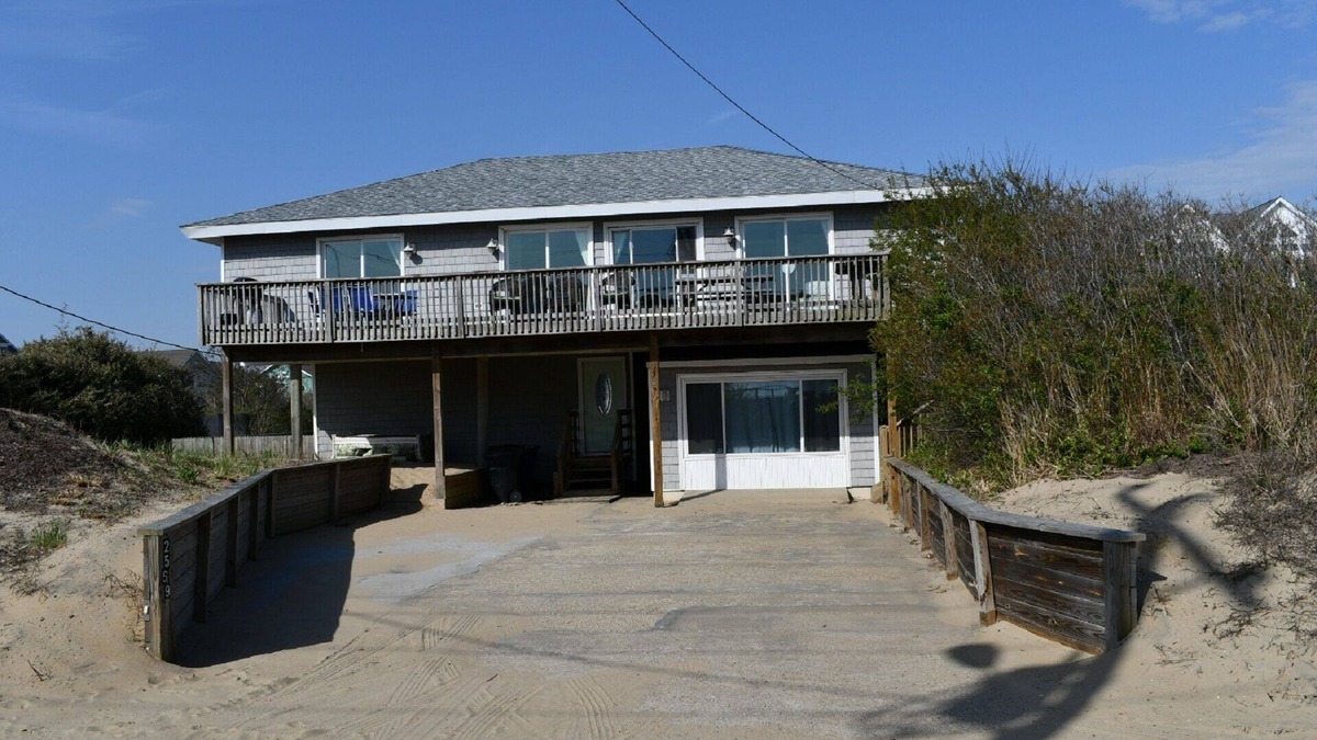 Sandbridge House | Semi-Oceanfront , Views! 5 BR Pet Friendly, Pool, Hot Tub, Location!