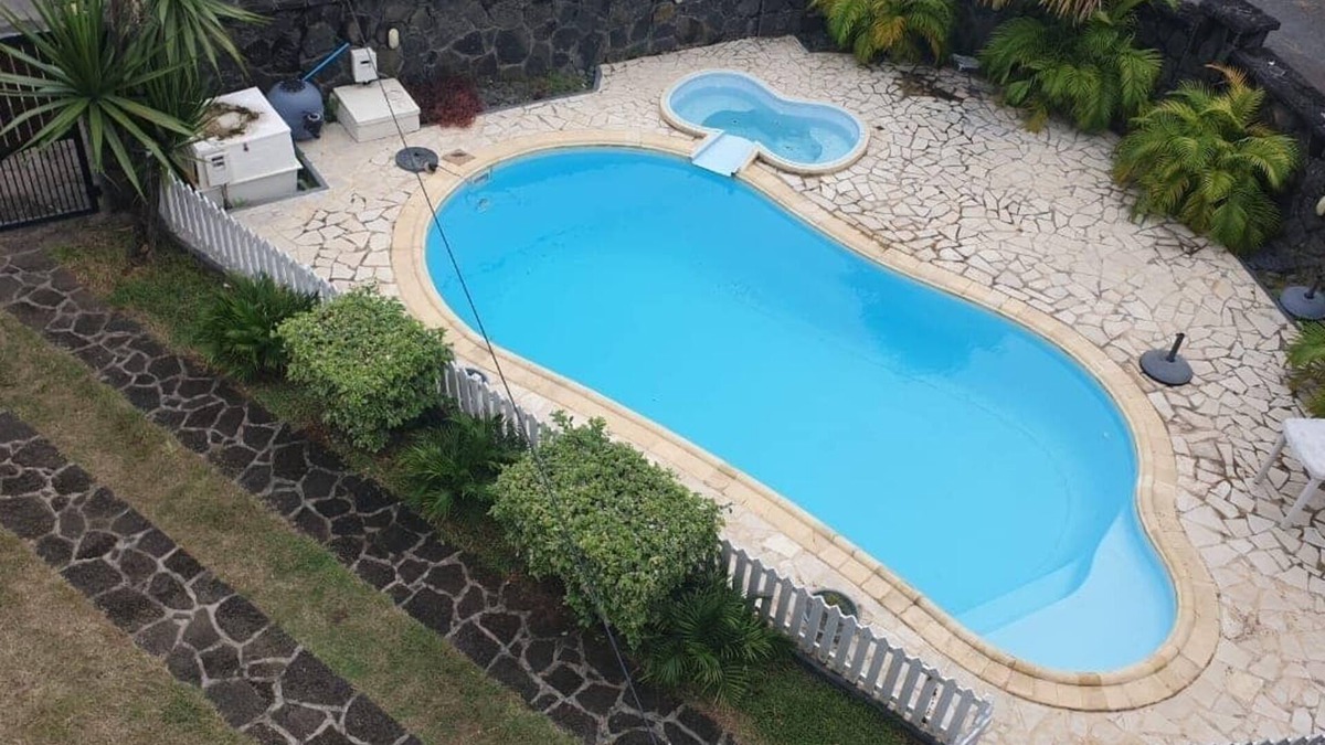 Bain Boeuf Villa | SEN VILLAS PEREYBERE