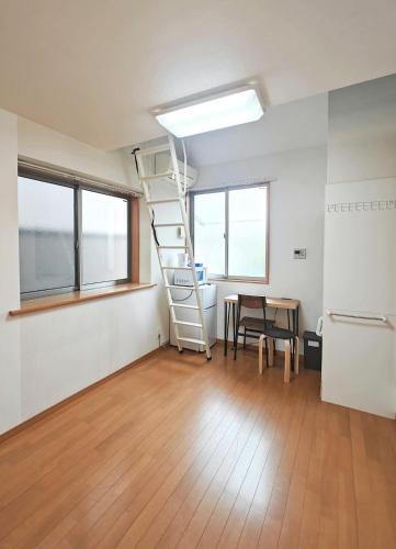 Adachi Apartment | Senju 203, Relaxed Tokyo Loft