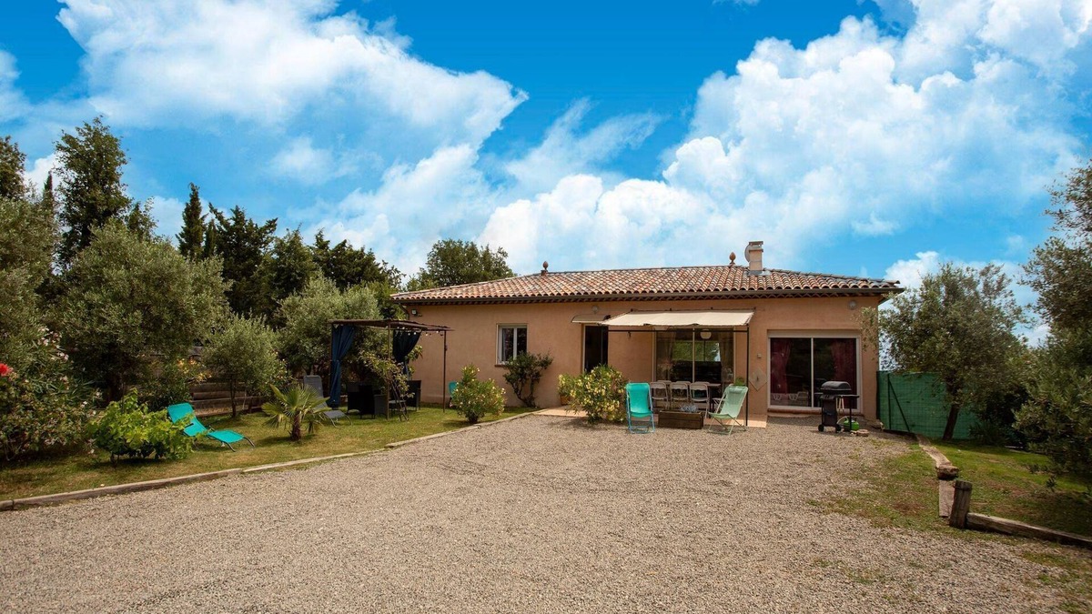 Montmeyan Villa | Sensational holiday home with pool
