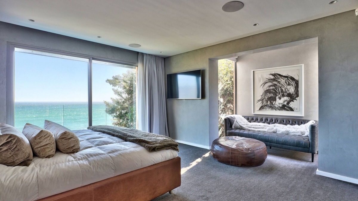 Camps Bay Villa | Sensual Villa - Unveiling the Allure of Luxury