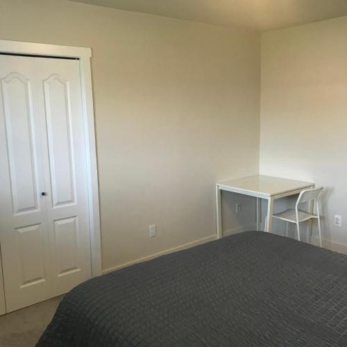 Richmond House | Separate bathroom, spacious and bright bedroom