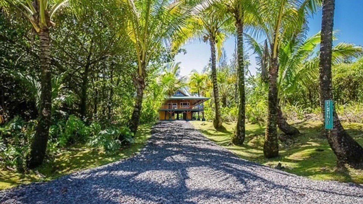 Keaau Cabin | SEPT SALE+ 40% OFF 9-13, 14-16, 22,26-TreeHouse Vibe AC-WiFi-BBQ-W&D-Cliffs.