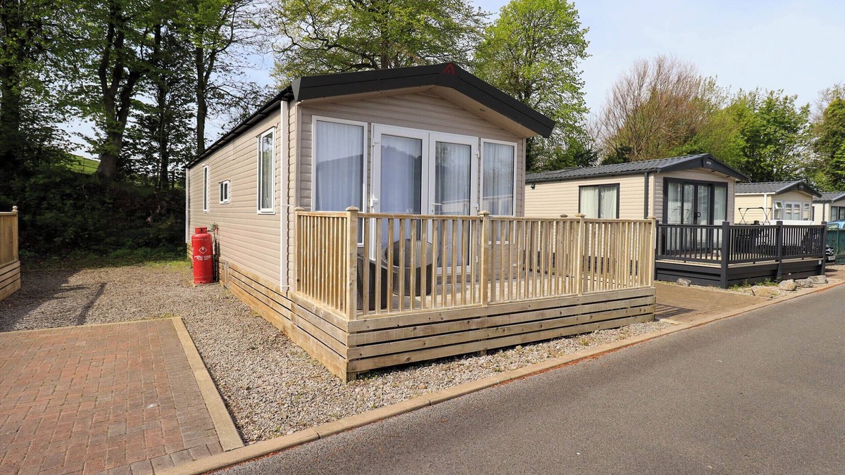Brigham Cottage | SEREN, pet friendly, country holiday cottage in Broughton, Cumbria