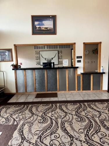 Sundance Hotel | Serena Inn & Suites