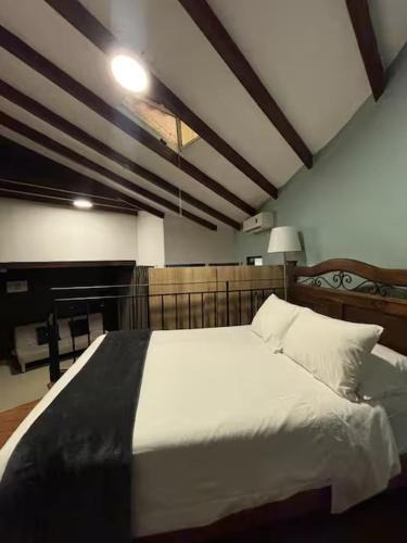 Chacarilla-Santa Cruz Apartment | Serendipia Studio Loft in San Isidro 205