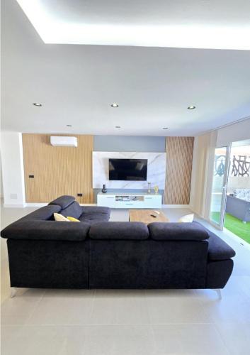 Sonnenland Villa | Serendipity House