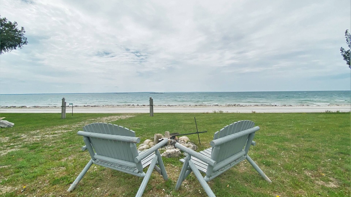 St Ignace House | Serendipity on Lake Michigan