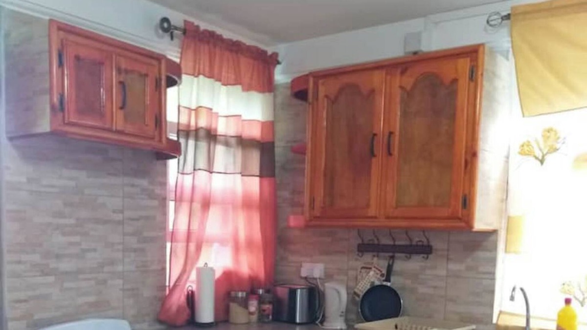 Trafalgar Apartment | Serene 2-bedroom apartment with AC in Saint George Parish