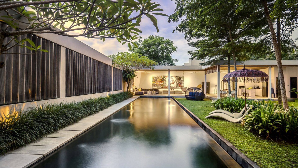 Singakerta Villa | Serene 2 BR Villa with Garden and Pool View