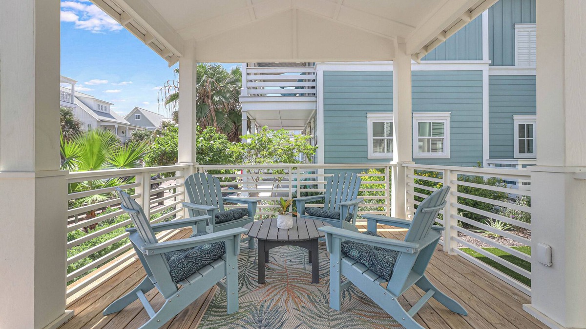 Cinnamon Shore House | Serene, 3-BR Coastal Home@Cinnamon Shore North By Beach, Lake & Luxe Pool!