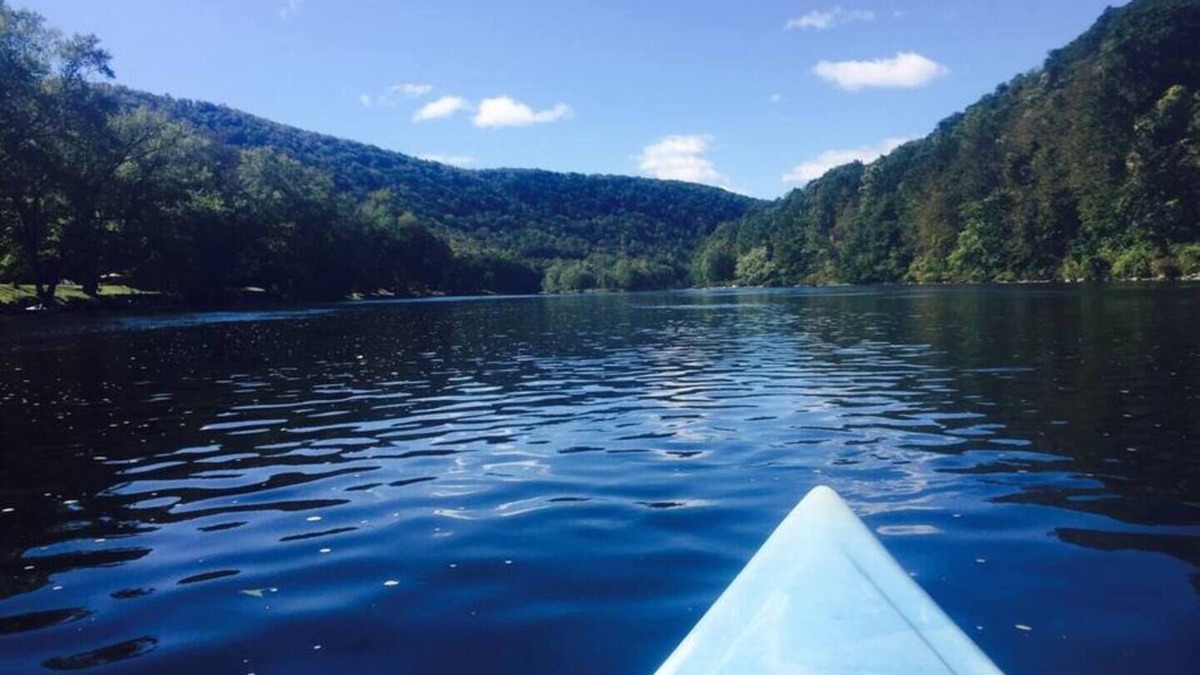 Warren Apartment | Serene Apartment in Beautiful Historical Town