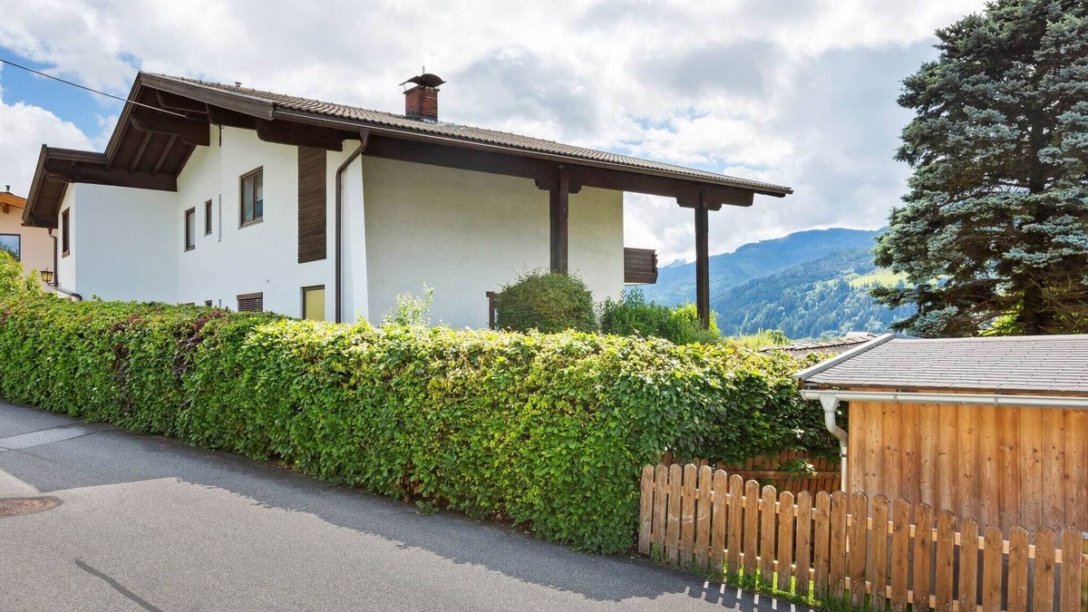 Walchen Apartment | Serene Apartment in Walchen with Valley-Views