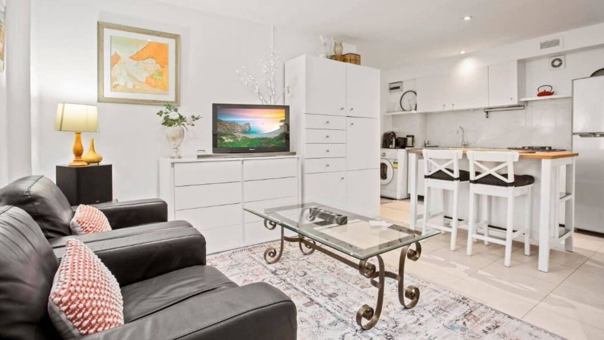 Seaforth House | Serene Apartment surrounded by Nature