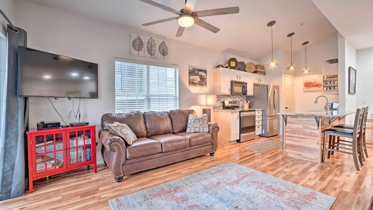 Branson Condo | Serene Branson Penthouse w/Resort Access & Views!