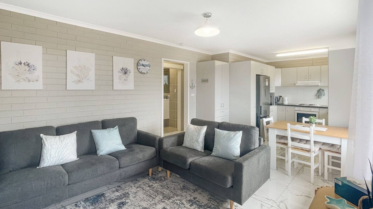 North Batemans Bay Apartment | Serene Coastal Retreat with Carport