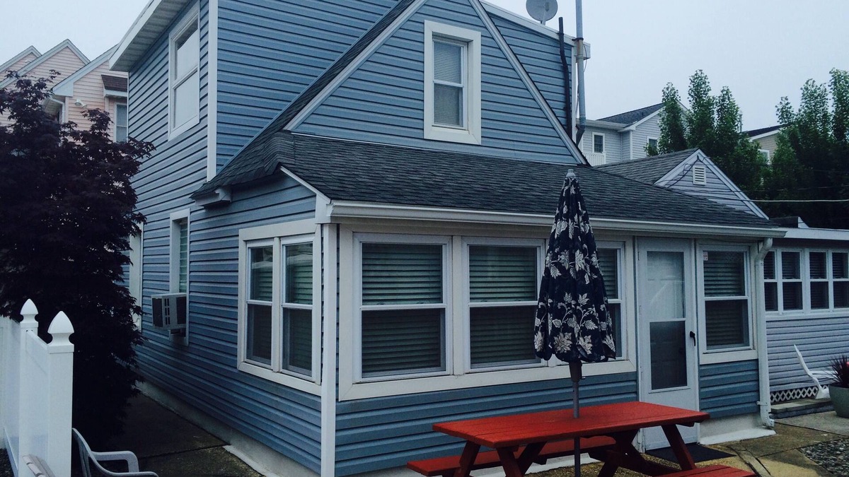 Ortley Beach Cottage | Serene Cottage - non-smoking 1.5 blks to beach