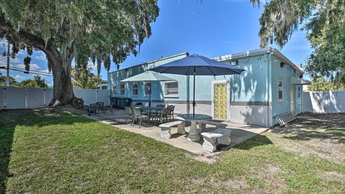 Daytona Beach House | Serene Daytona Beach House w/Private Yard!