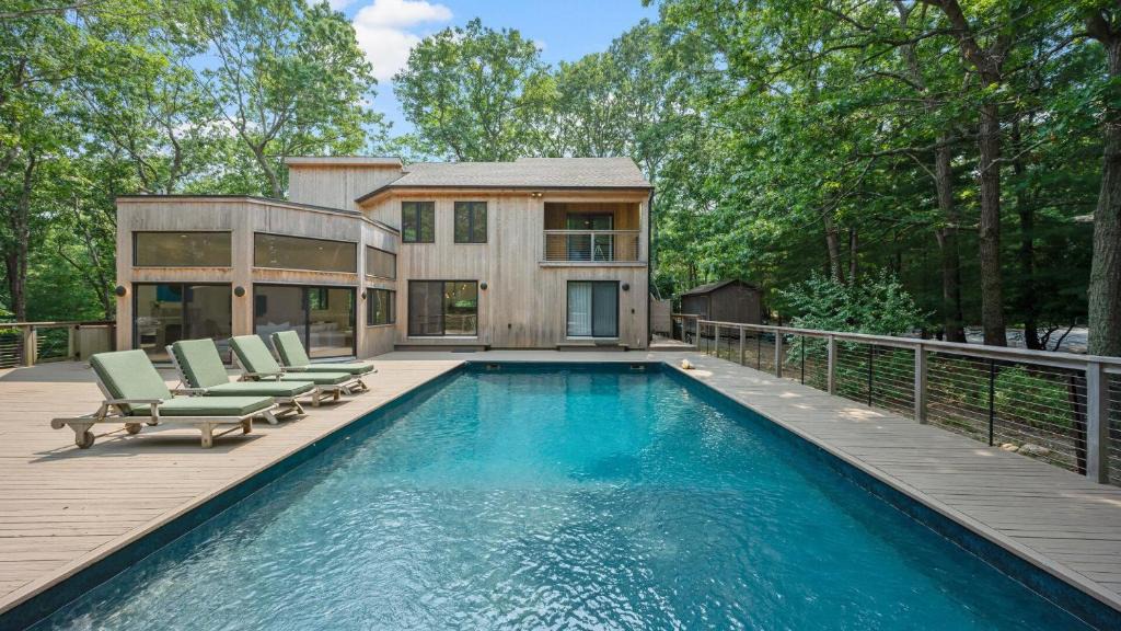 Springs House | Serene Estate in East Hampton