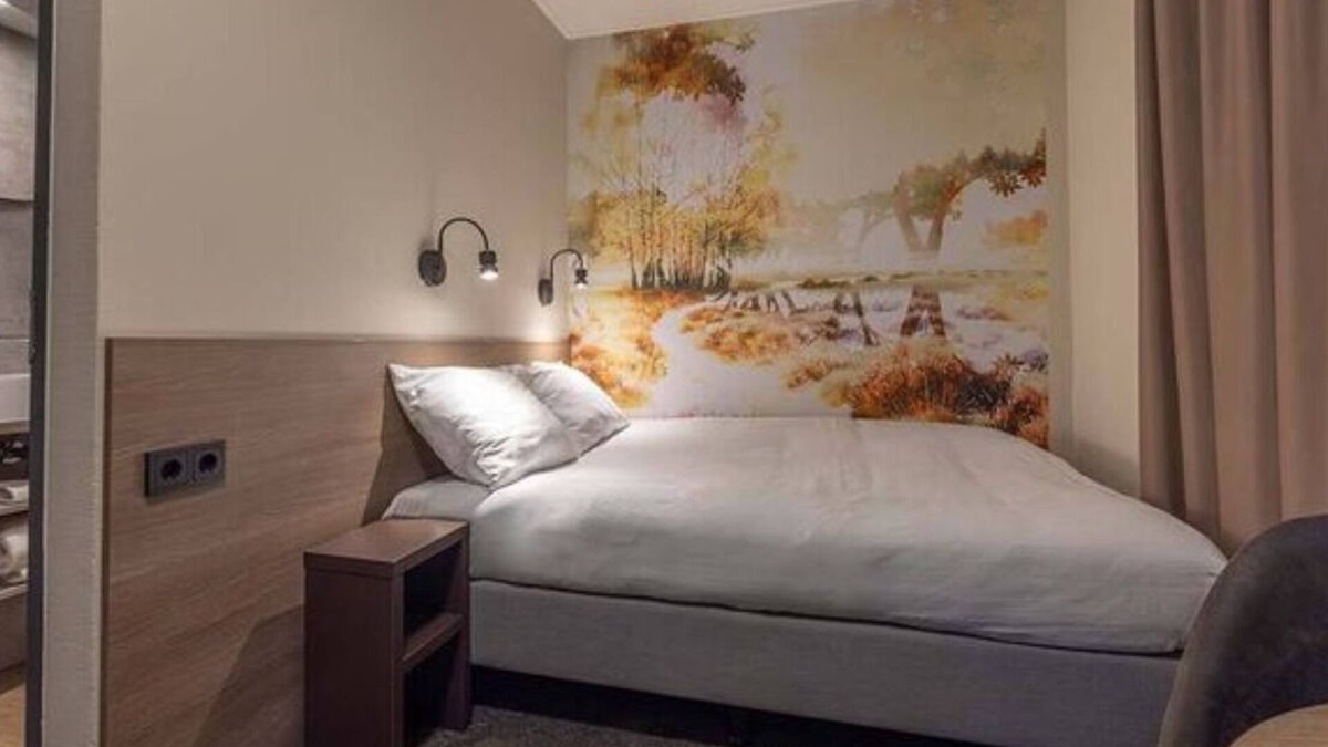 Krachtighuizen Hotel | Serene Forest Hotel Stay in the Heart of Veluwe | Nature Trails & Fresh Air