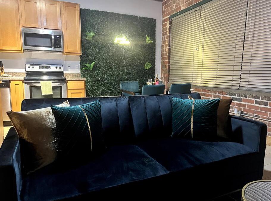 Downtown West Apartment | Serene Living Downtown STL Loft