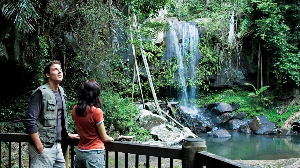 Eagle Heights Apartment | Serene Mountain Cabin Retreat Tamborine Mountain