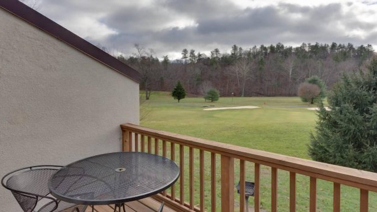 Basye Condo | Serene Mountain Getaway – Near Bryce Resort